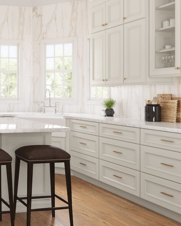 Classic-Elegance_Kitchen5+Imperio+Dove+(1) (1)